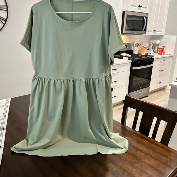 SHEIN Green Tunic with Boxy Relaxed Style dress size large - Picture 6 of 6